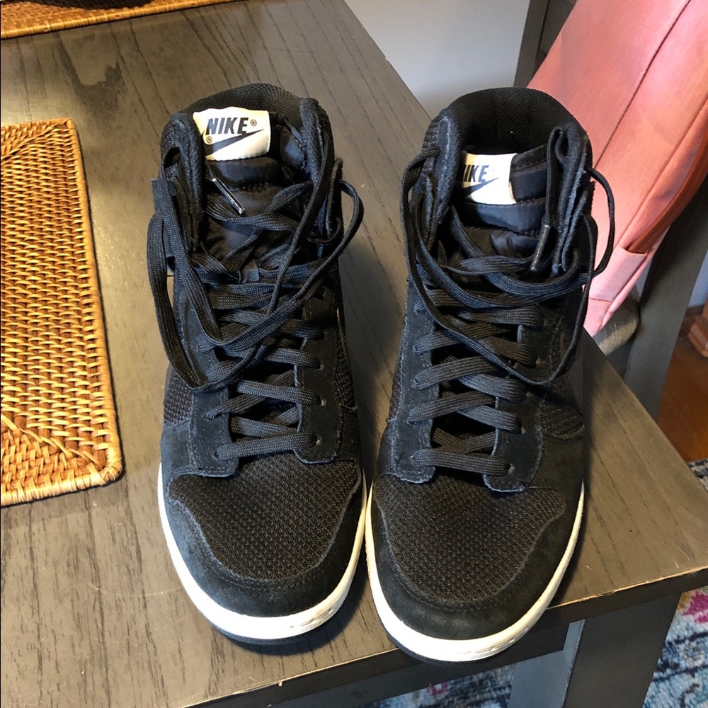 Nike Women's Black Wedge High-Top Sneakers - Picture 2 of 8